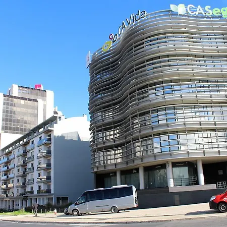 E7 Deluxe * Lisboa